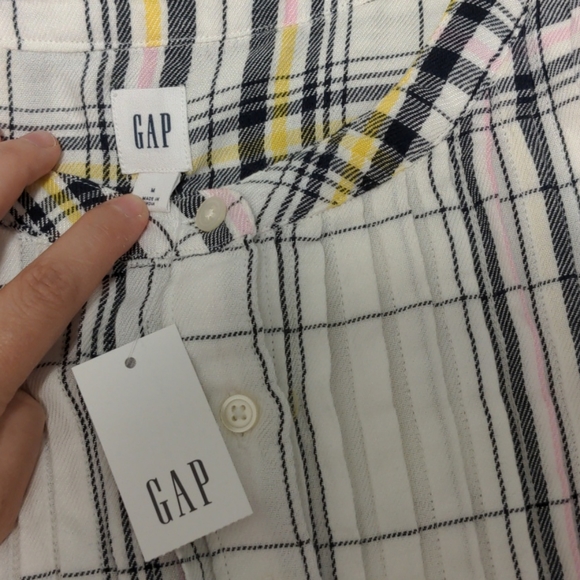 NWT plaid A-line button-up shirt - Picture 3 of 4
